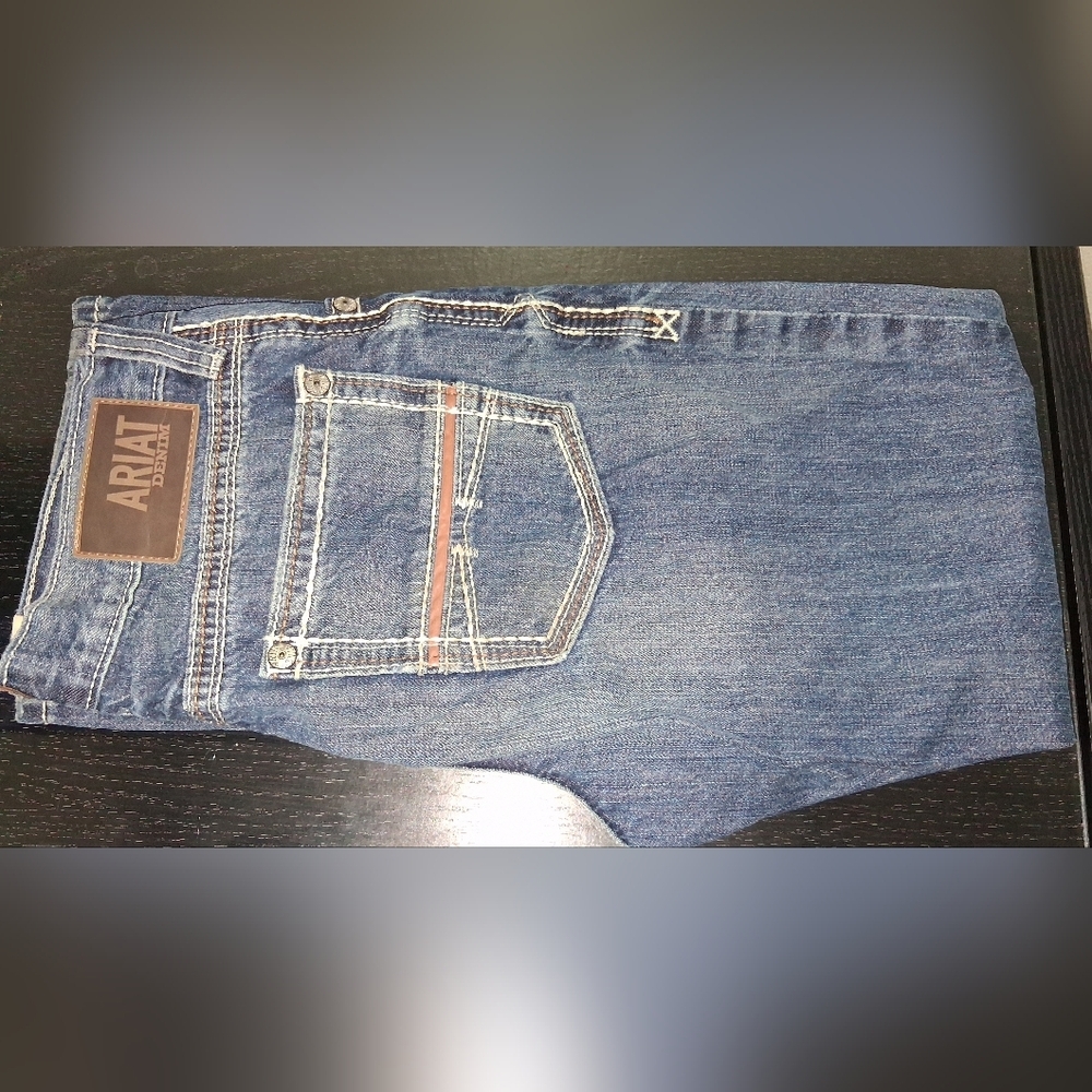 Ariat Men's Classic Blue Straight Jeans - Picture 16 of 16